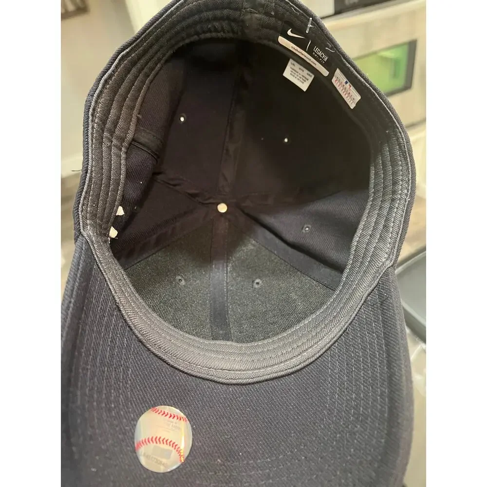 Just Do It/ NY Yankees baseball cap blue/white MLB/Nike collab dri fit size L/XL